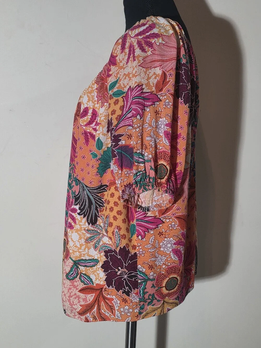 LOFT Pink Orange Floral Scoop Neck Blouse (Size M-P)